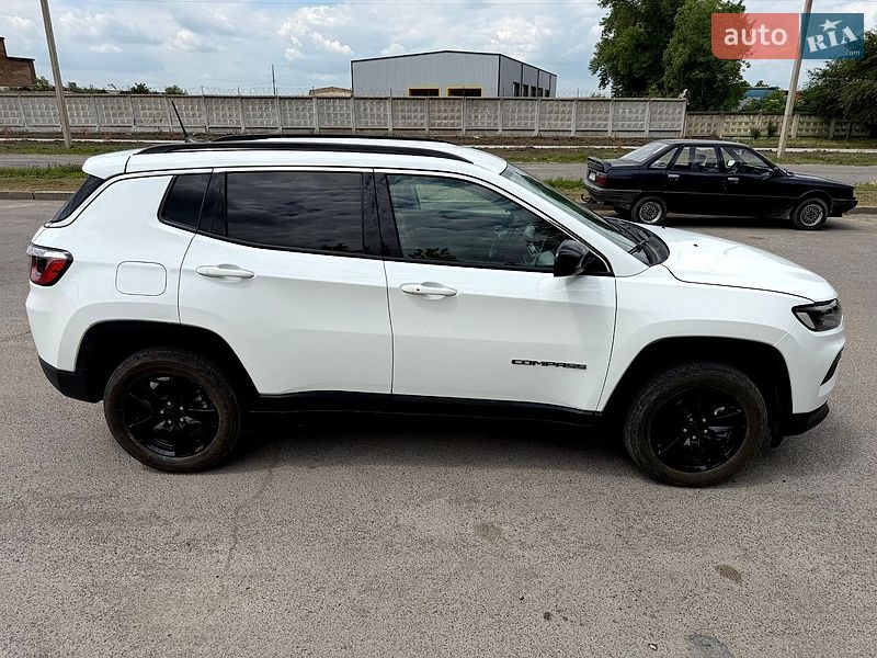 Позашляховик / Кросовер Jeep Compass 2022 в Рівному