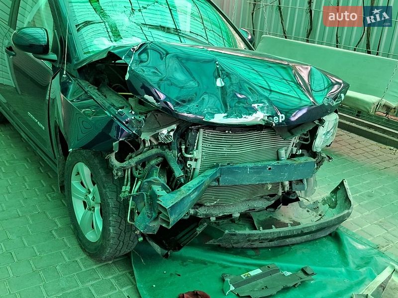 Внедорожник / Кроссовер Jeep Compass 2016 в Владимире фото 6 Внедорожник / Кроссовер Jeep Compass 2016 в Владимире