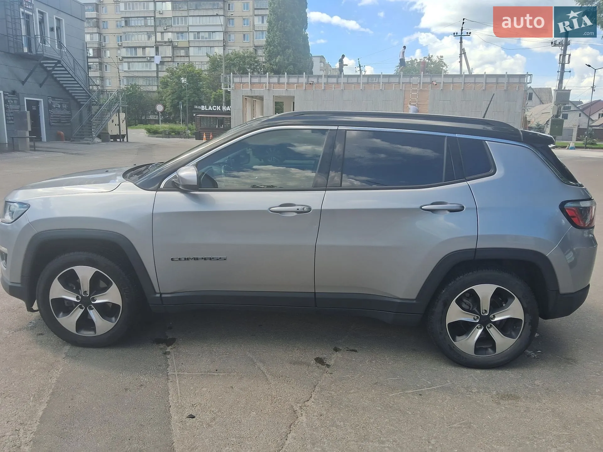 2017 Jeep Compass - мініатюра 3