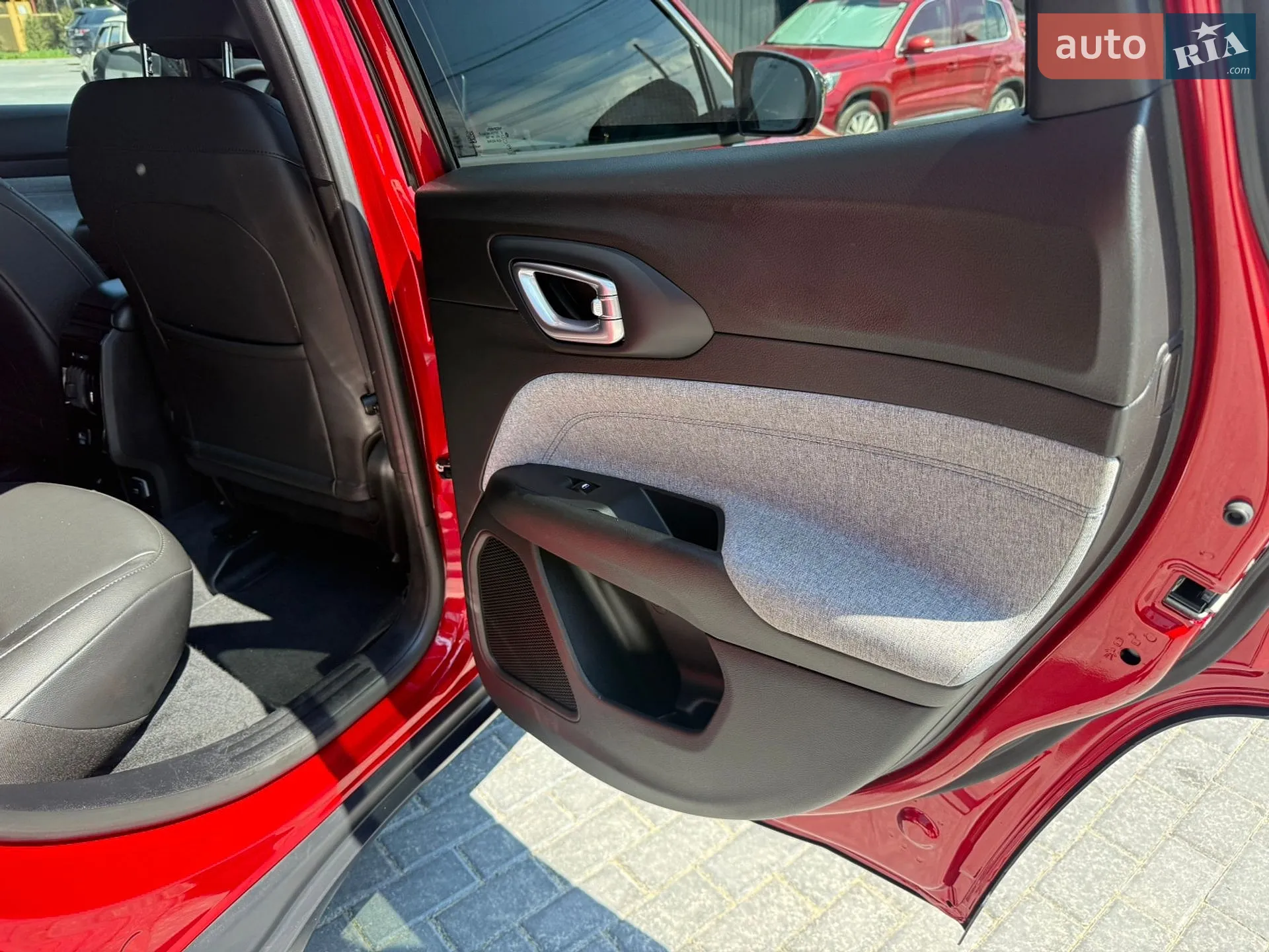 2025 Jeep Compass - мініатюра 26