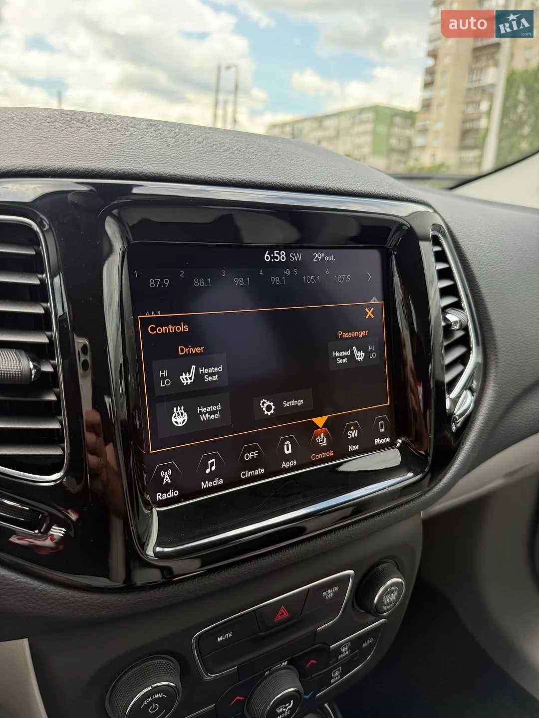 2017 Jeep Compass - мініатюра 15