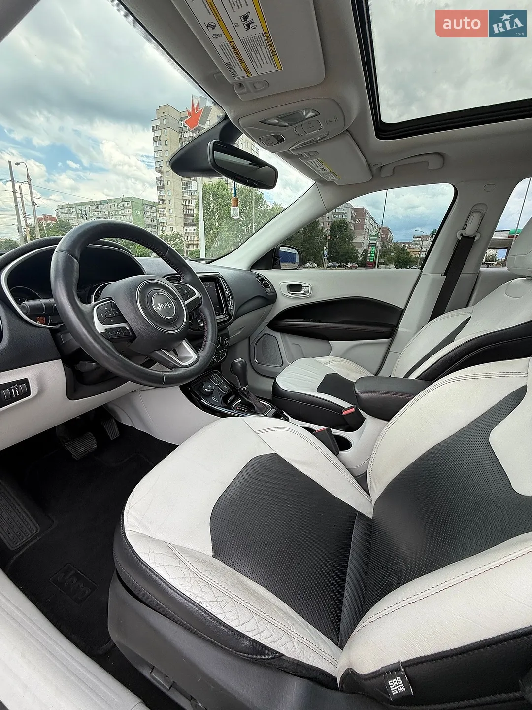 2017 Jeep Compass - мініатюра 21