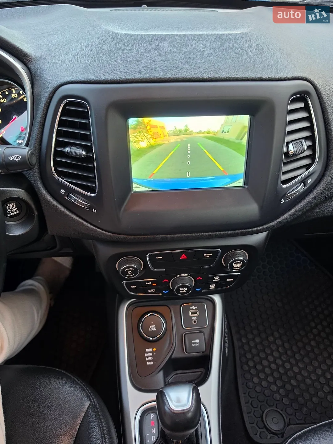 2020 Jeep Compass - мініатюра 6