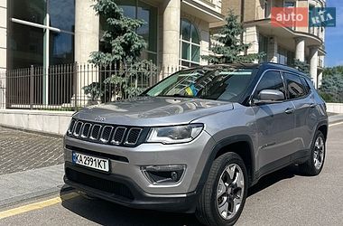 Позашляховик / Кросовер Jeep Compass 2017 в Києві