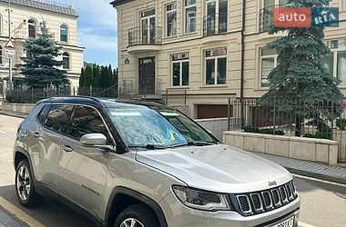 Внедорожник / Кроссовер Jeep Compass 2017 в Киеве фото 4 Внедорожник / Кроссовер Jeep Compass 2017 в Киеве