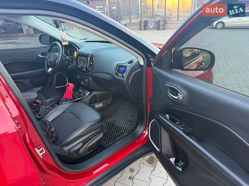 Позашляховик / Кросовер Jeep Compass 2018 в Василькові