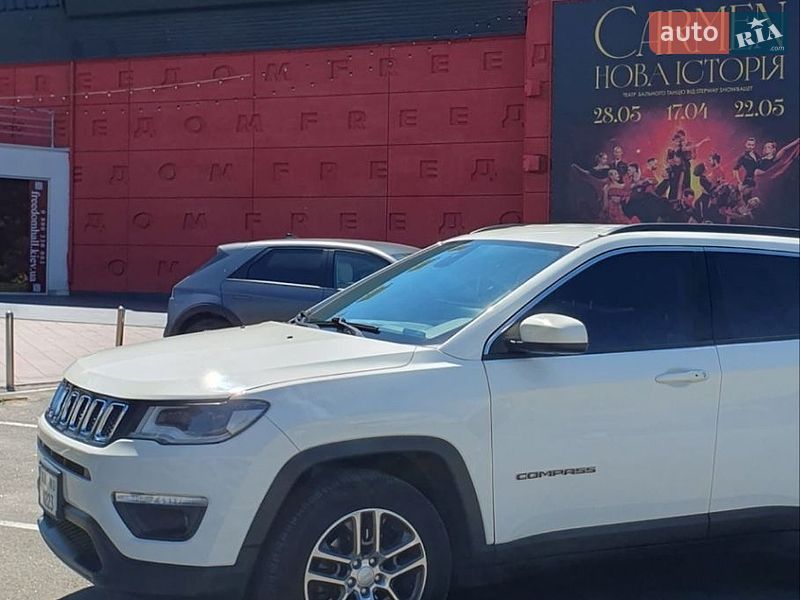 Позашляховик / Кросовер Jeep Compass 2017 в Києві