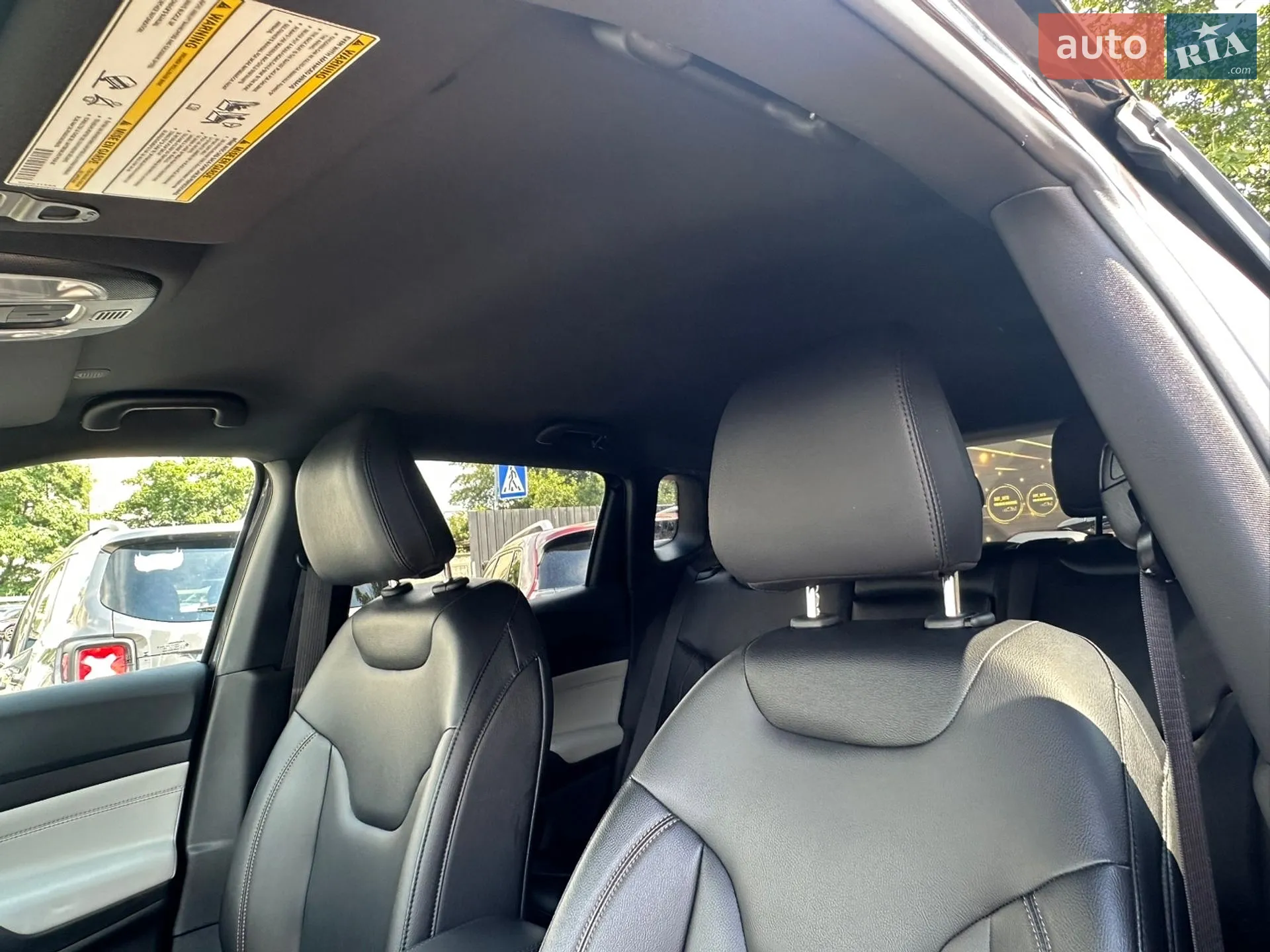 2024 Jeep Compass - мініатюра 17