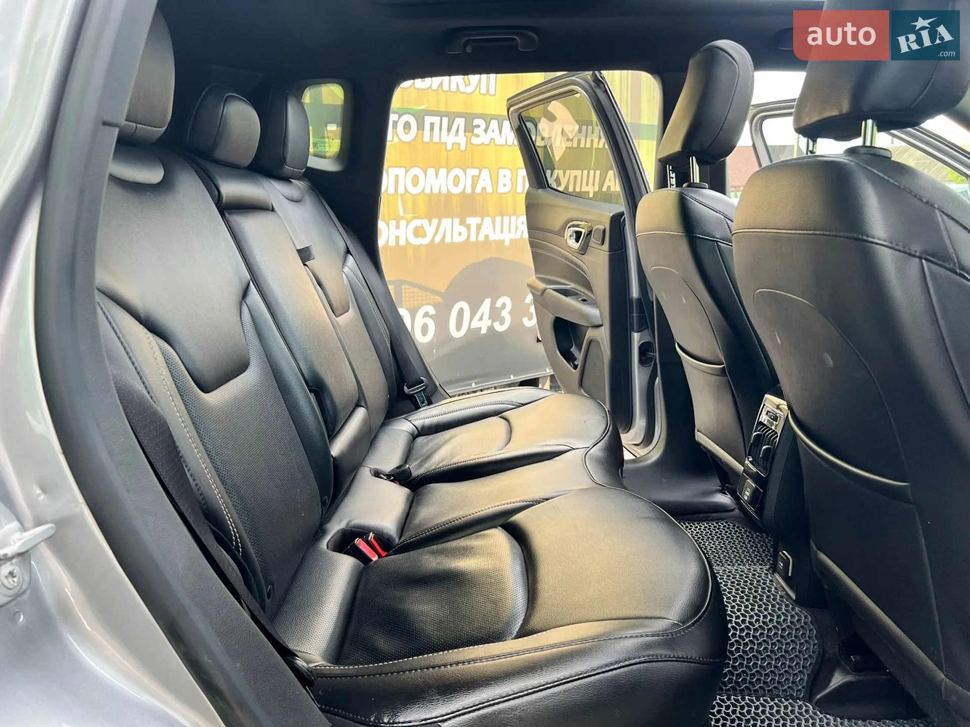 2022 Jeep Compass - мініатюра 18