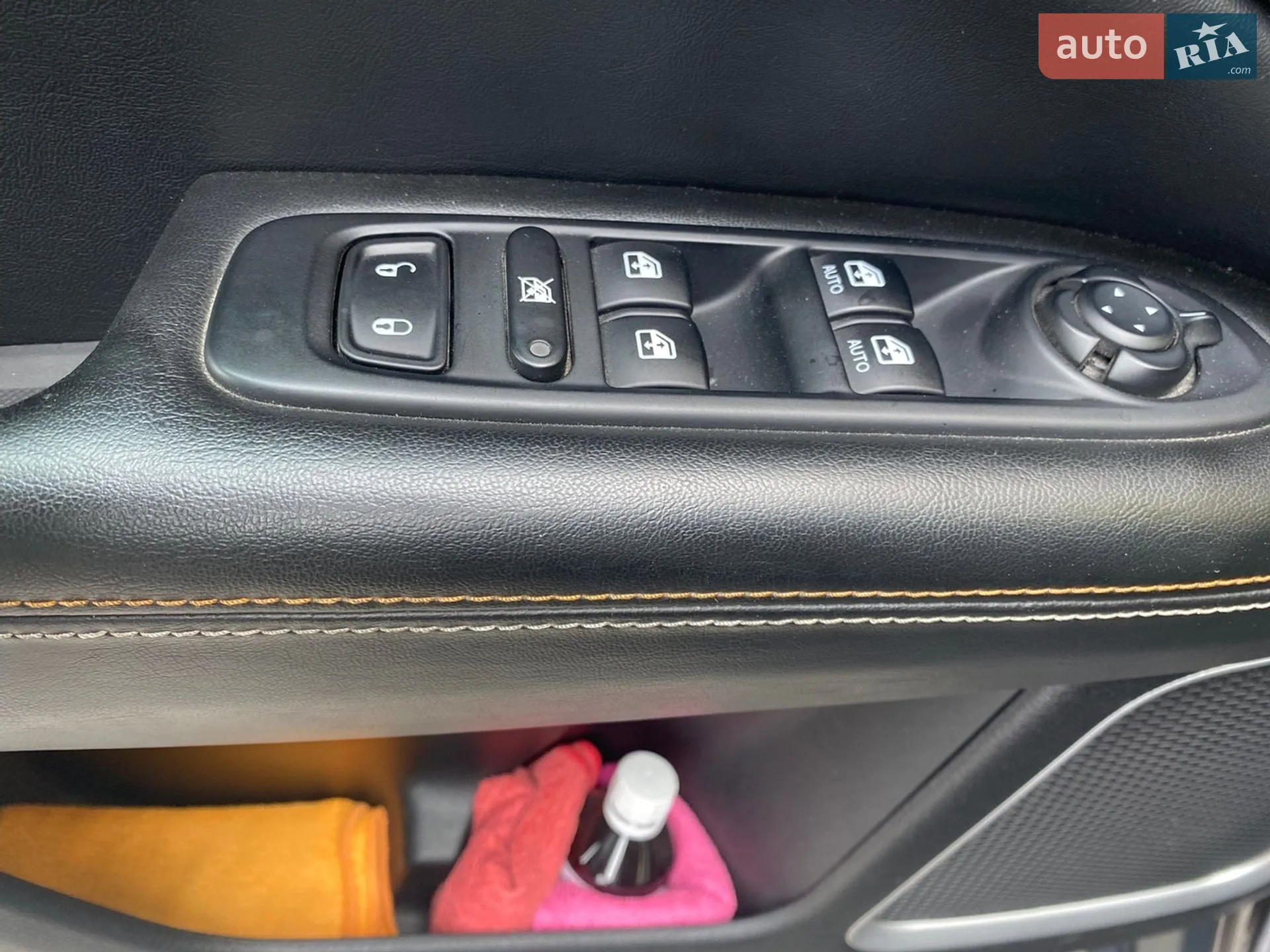 2017 Jeep Compass - мініатюра 12