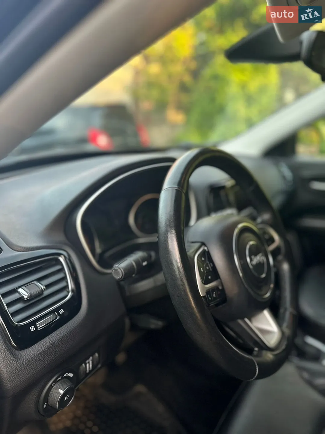 2018 Jeep Compass - мініатюра 12