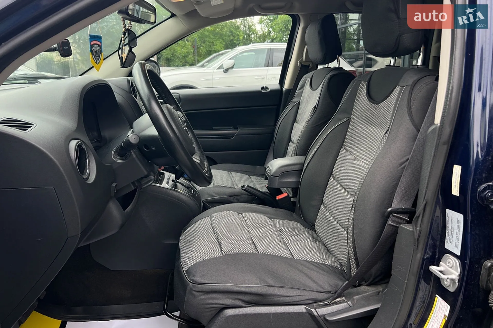 2016 Jeep Compass - мініатюра 9