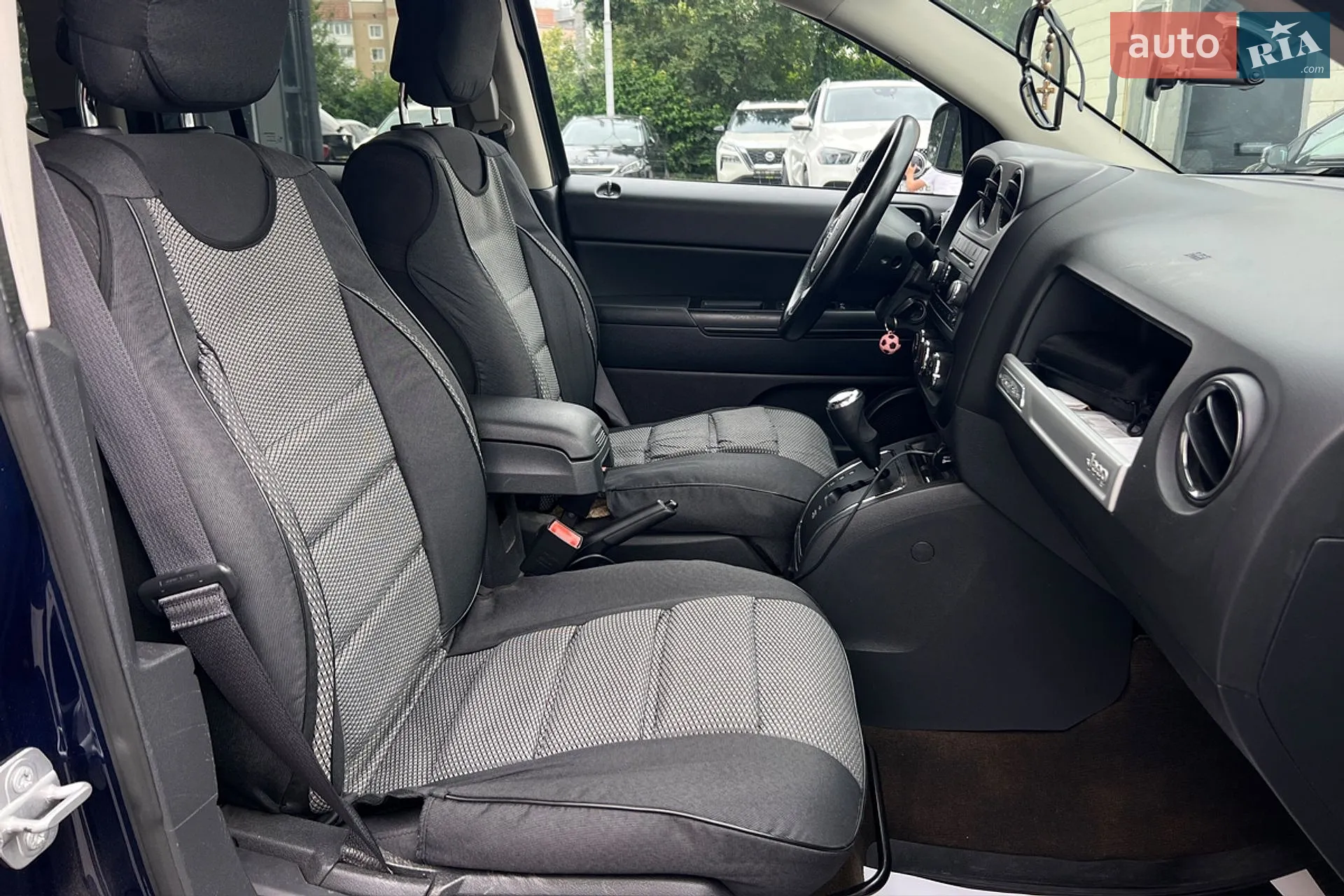 2016 Jeep Compass - мініатюра 19