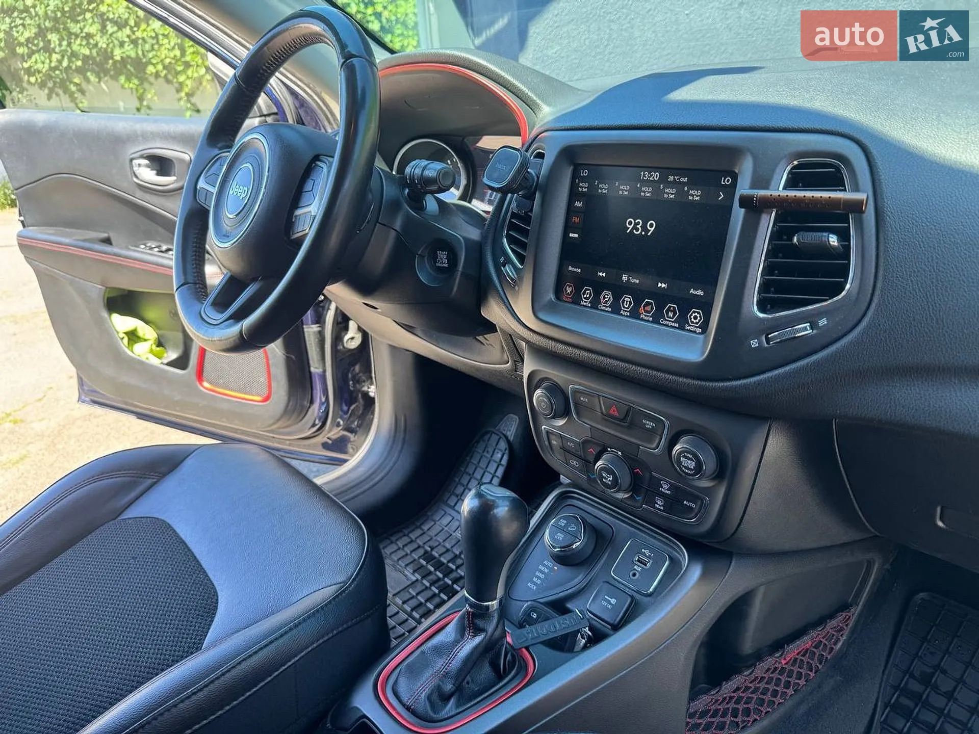 2019 Jeep Compass - мініатюра 36
