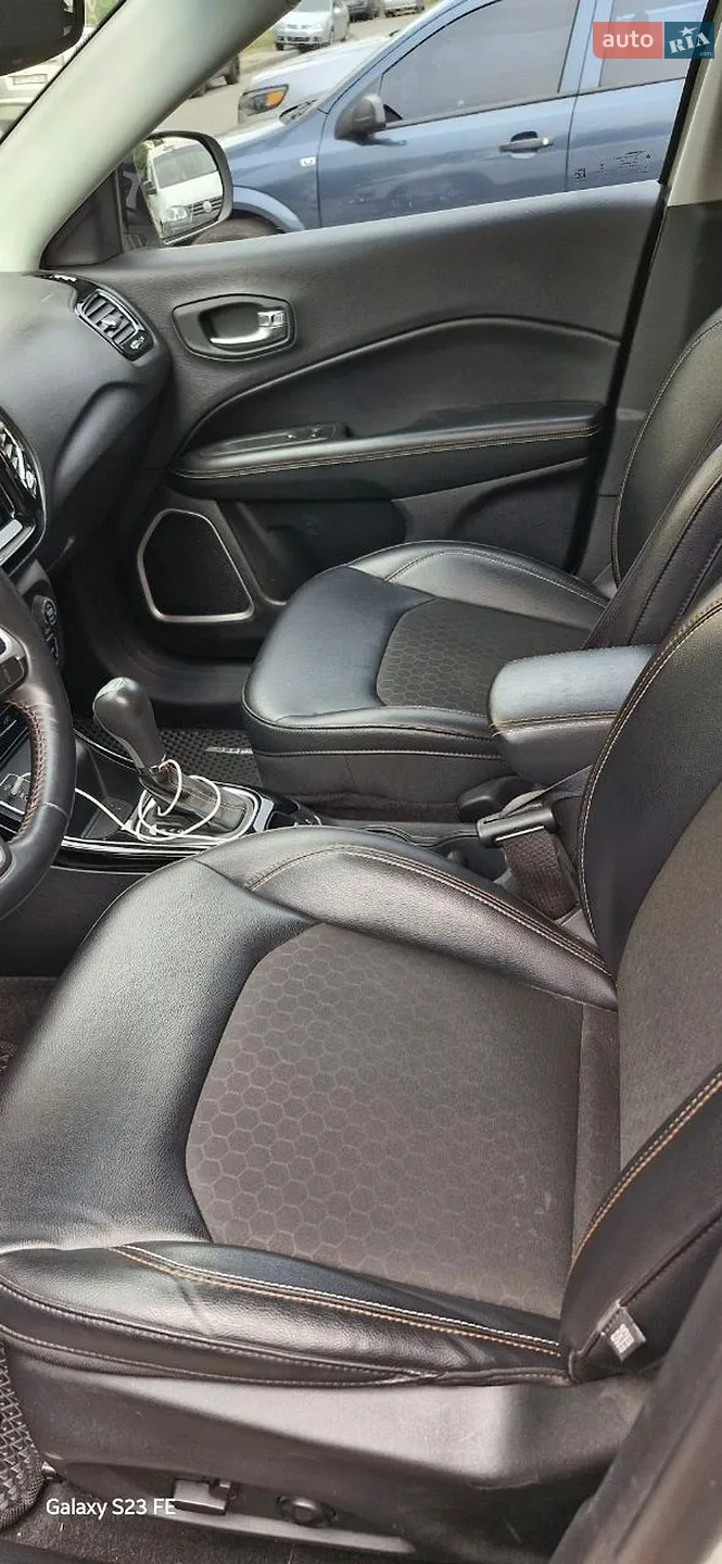 2017 Jeep Compass - мініатюра 14