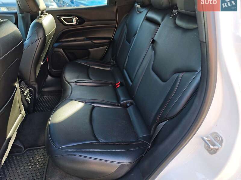 Позашляховик / Кросовер Jeep Compass 2023 в Харкові фото 16 Позашляховик / Кросовер Jeep Compass 2023 в Харкові