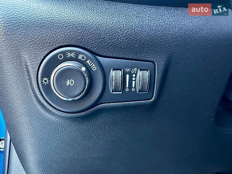 Позашляховик / Кросовер Jeep Compass 2023 в Києві