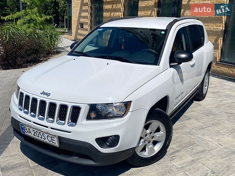 Внедорожник / Кроссовер Jeep Compass 2016 в Киеве
