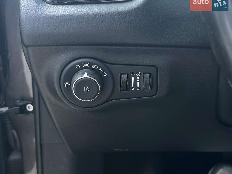Позашляховик / Кросовер Jeep Compass 2019 в Львові фото 22 Позашляховик / Кросовер Jeep Compass 2019 в Львові