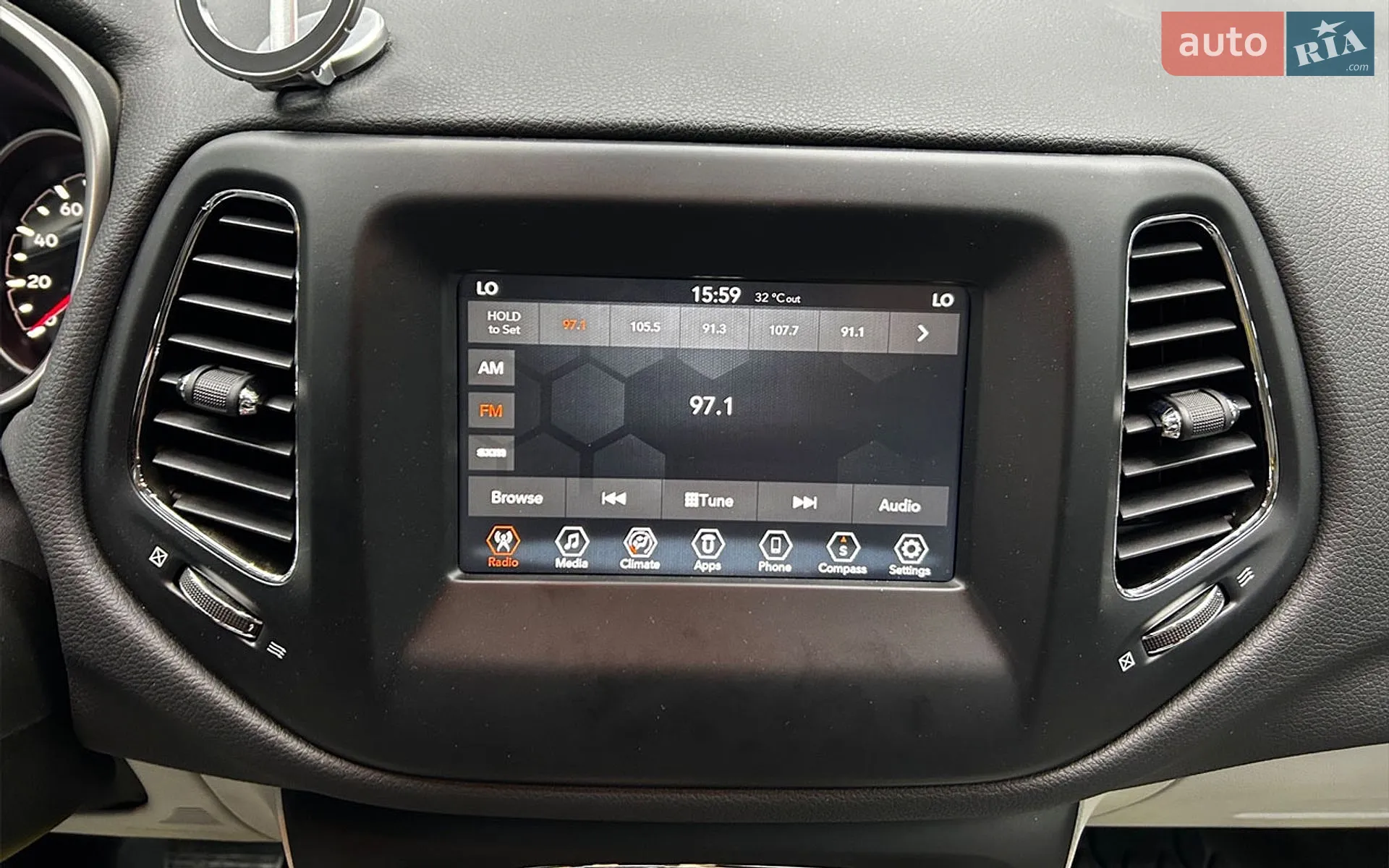2019 Jeep Compass - мініатюра 22