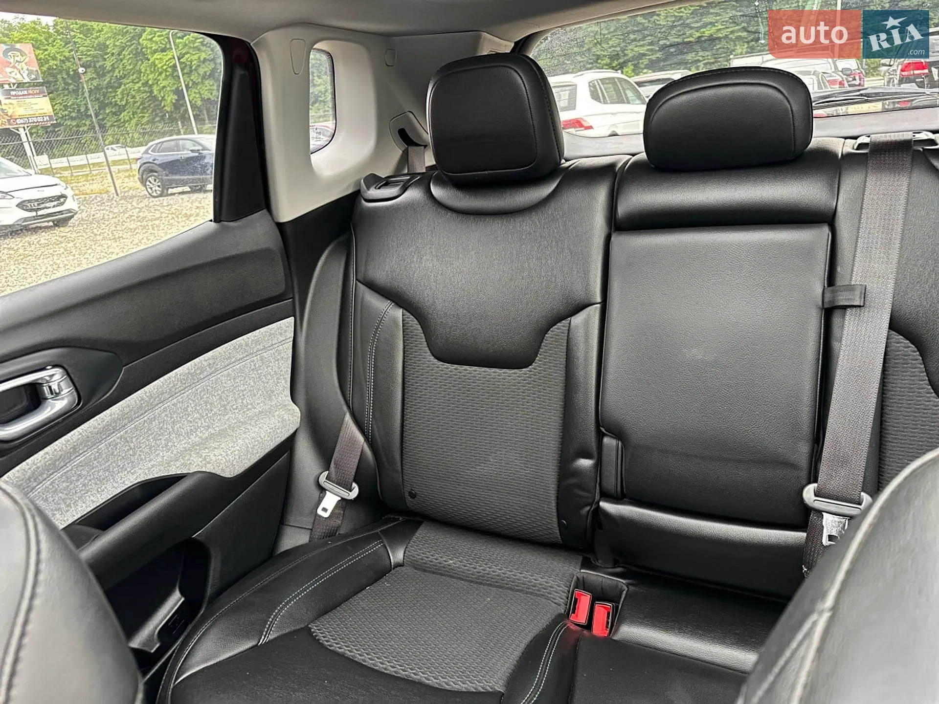 2021 Jeep Compass - мініатюра 15