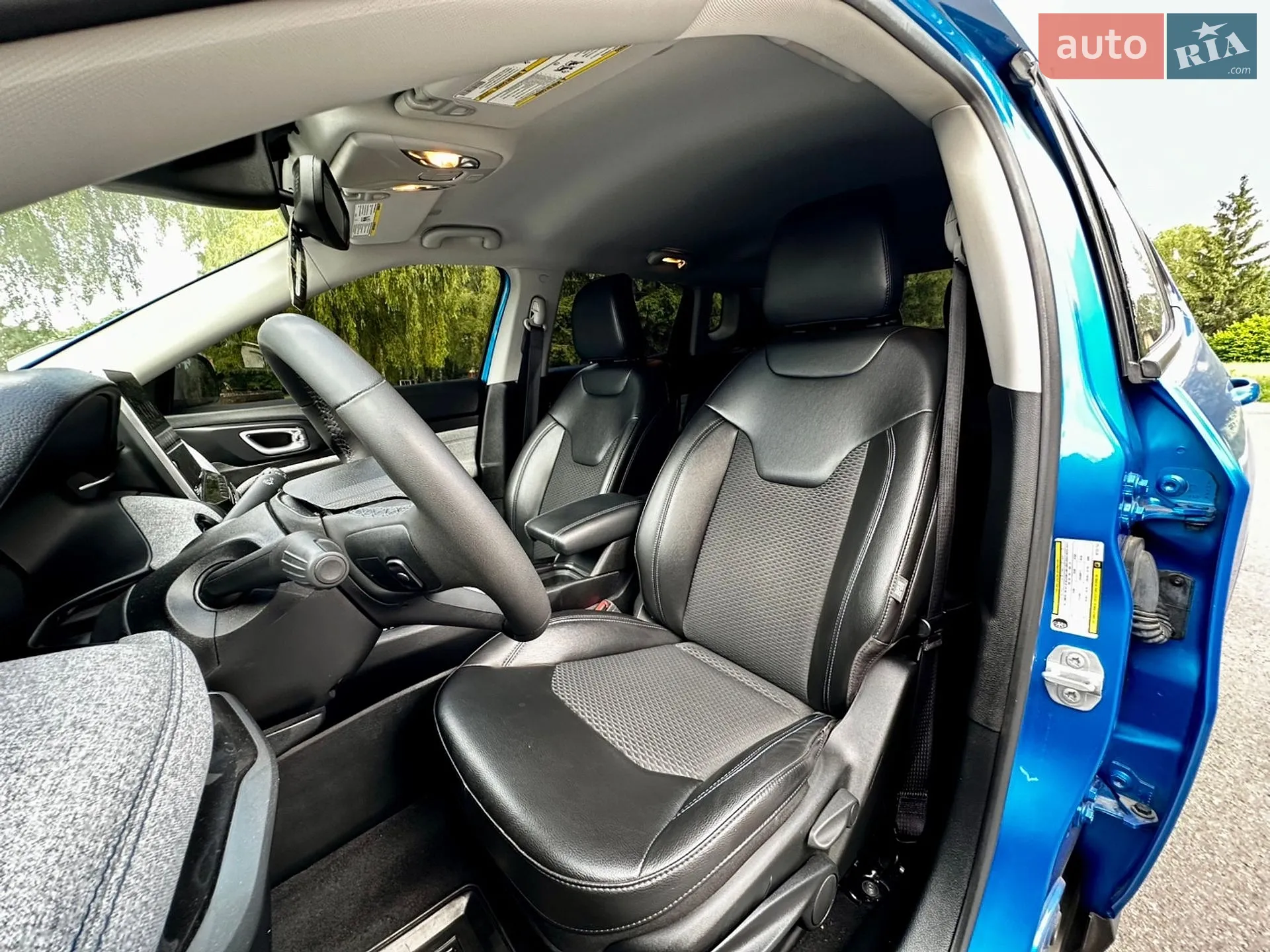 2022 Jeep Compass - мініатюра 15
