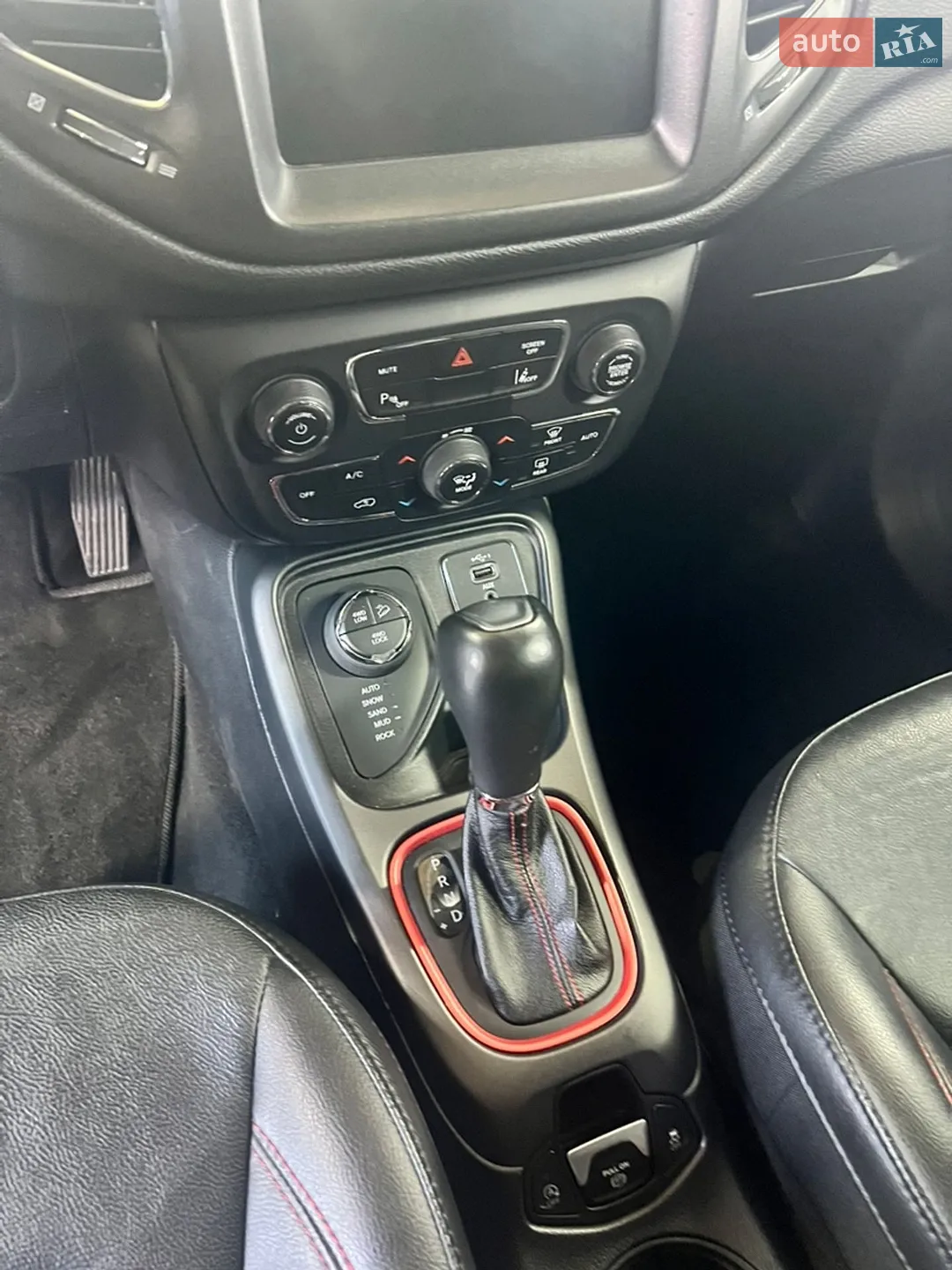 2020 Jeep Compass - мініатюра 10