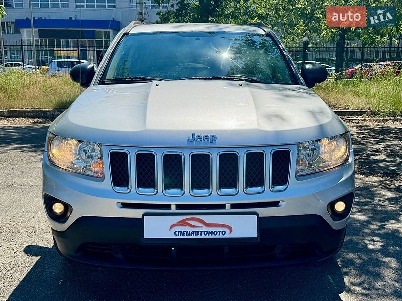 Внедорожник / Кроссовер Jeep Compass 2013 в Киеве