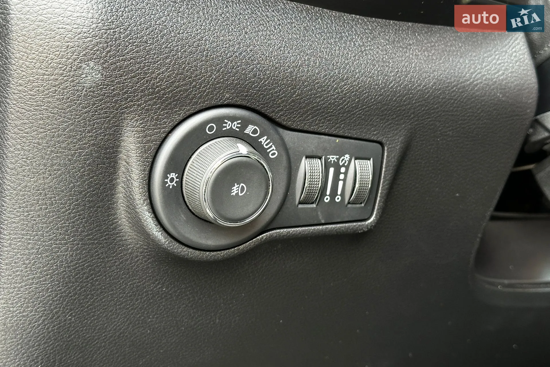 2022 Jeep Compass - мініатюра 19
