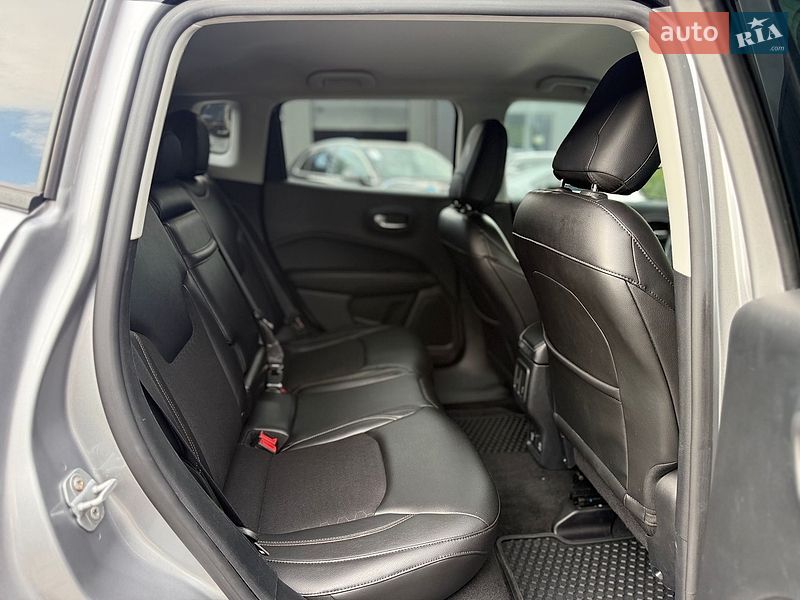 Позашляховик / Кросовер Jeep Compass 2018 в Львові