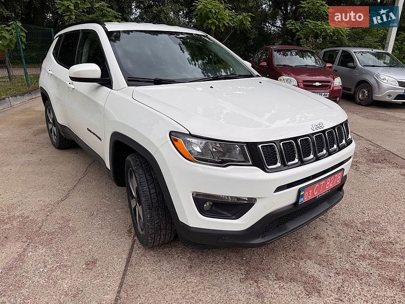 Внедорожник / Кроссовер Jeep Compass 2017 в Киеве фото 5 Внедорожник / Кроссовер Jeep Compass 2017 в Киеве
