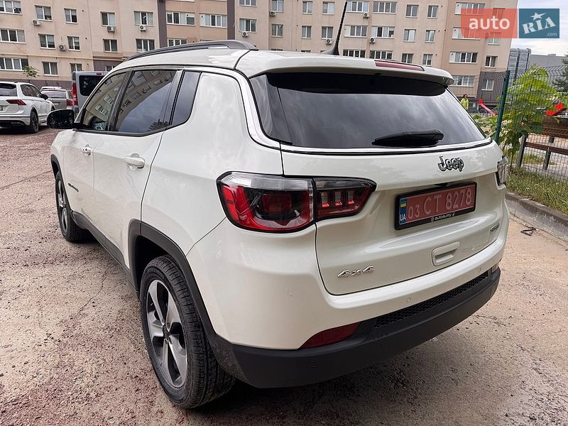 Внедорожник / Кроссовер Jeep Compass 2017 в Киеве фото 11 Внедорожник / Кроссовер Jeep Compass 2017 в Киеве
