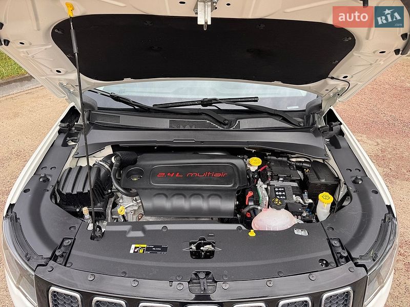 Внедорожник / Кроссовер Jeep Compass 2017 в Киеве фото 18 Внедорожник / Кроссовер Jeep Compass 2017 в Киеве