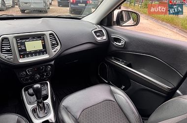 Внедорожник / Кроссовер Jeep Compass 2017 в Киеве фото 22 Внедорожник / Кроссовер Jeep Compass 2017 в Киеве