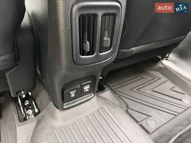 Внедорожник / Кроссовер Jeep Compass 2017 в Киеве фото 30 Внедорожник / Кроссовер Jeep Compass 2017 в Киеве