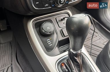 Внедорожник / Кроссовер Jeep Compass 2017 в Киеве фото 43 Внедорожник / Кроссовер Jeep Compass 2017 в Киеве