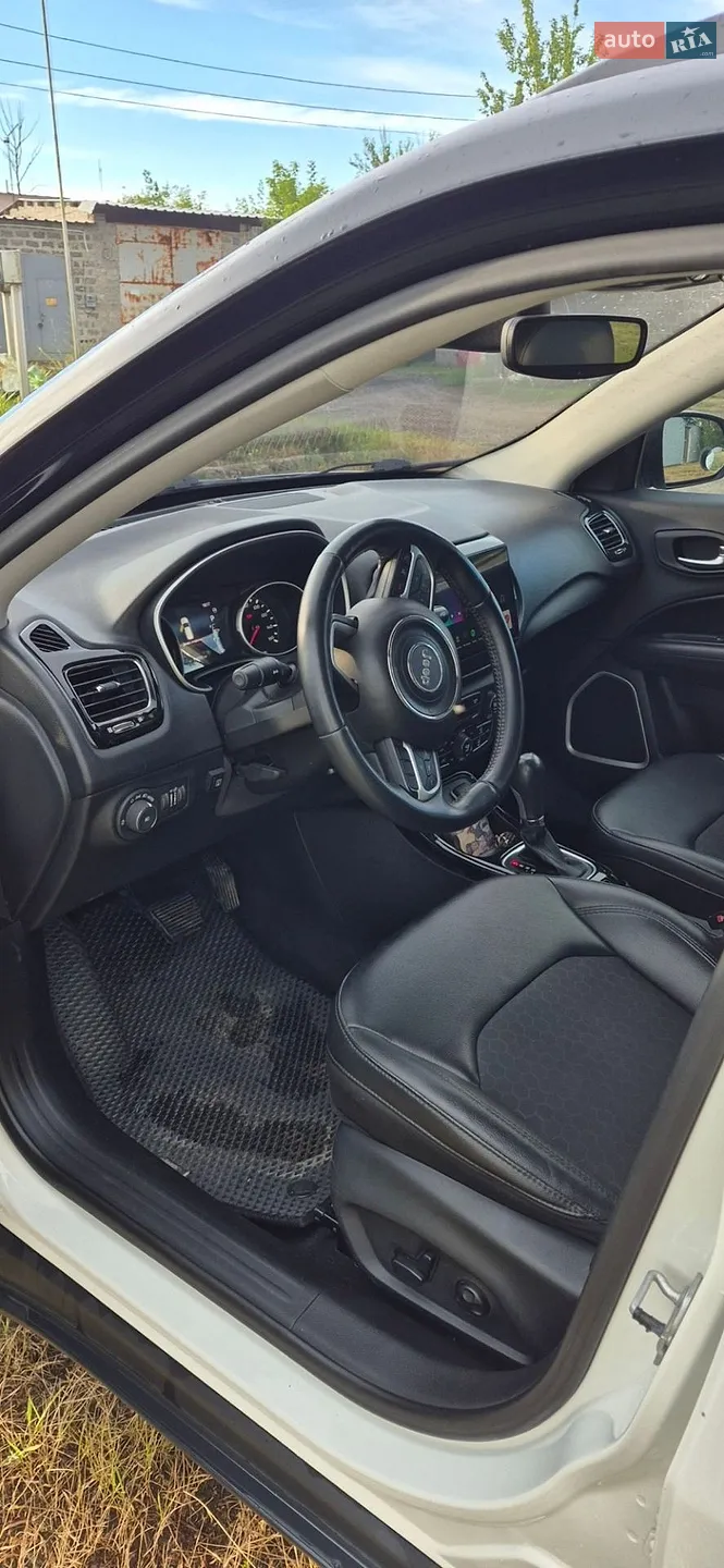 2019 Jeep Compass - мініатюра 4