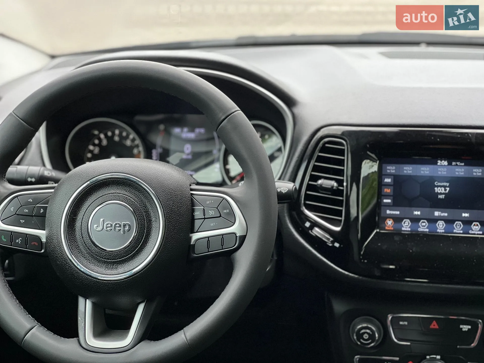 2021 Jeep Compass - мініатюра 31