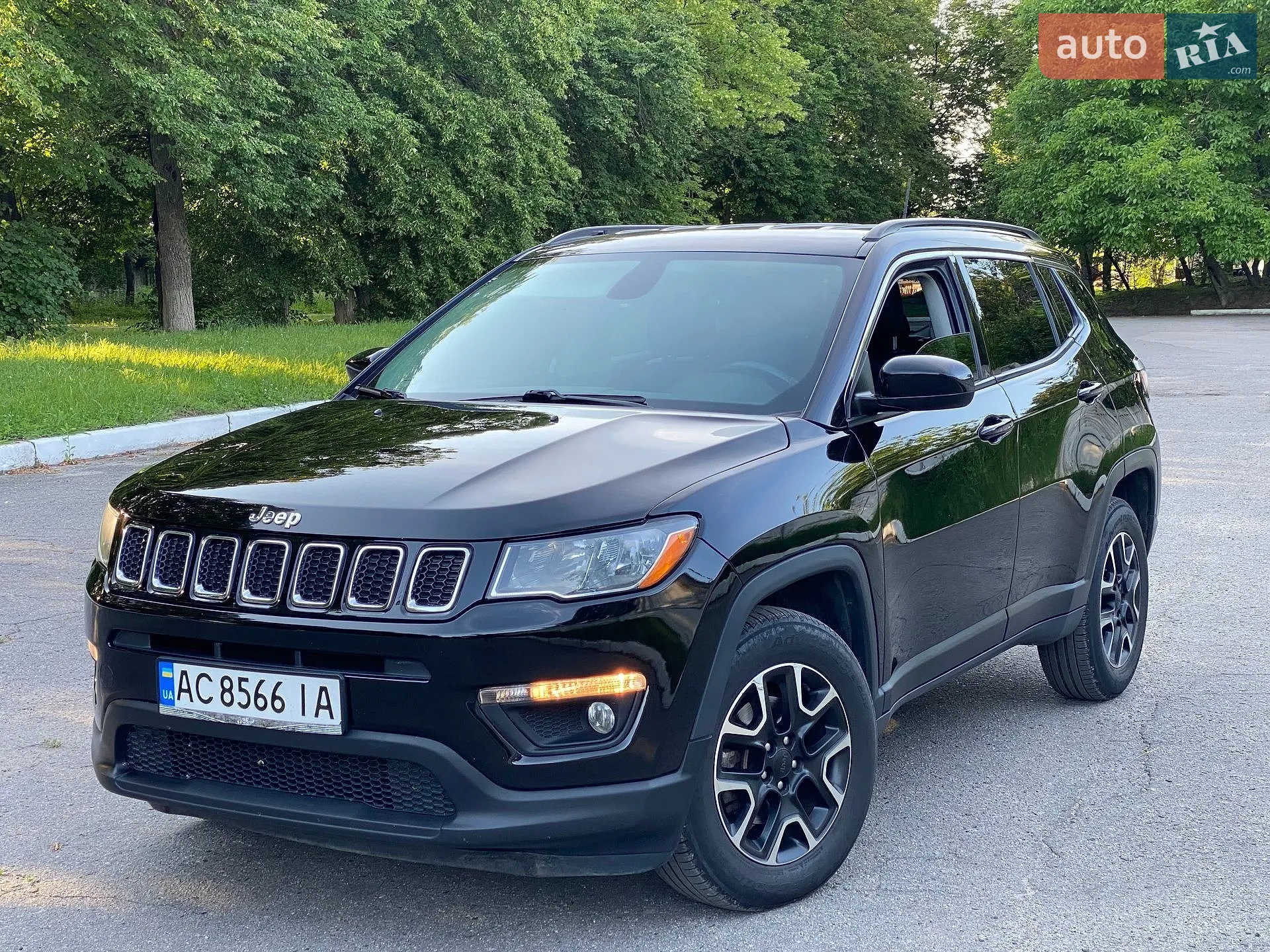 2017 Jeep Compass - мініатюра 13