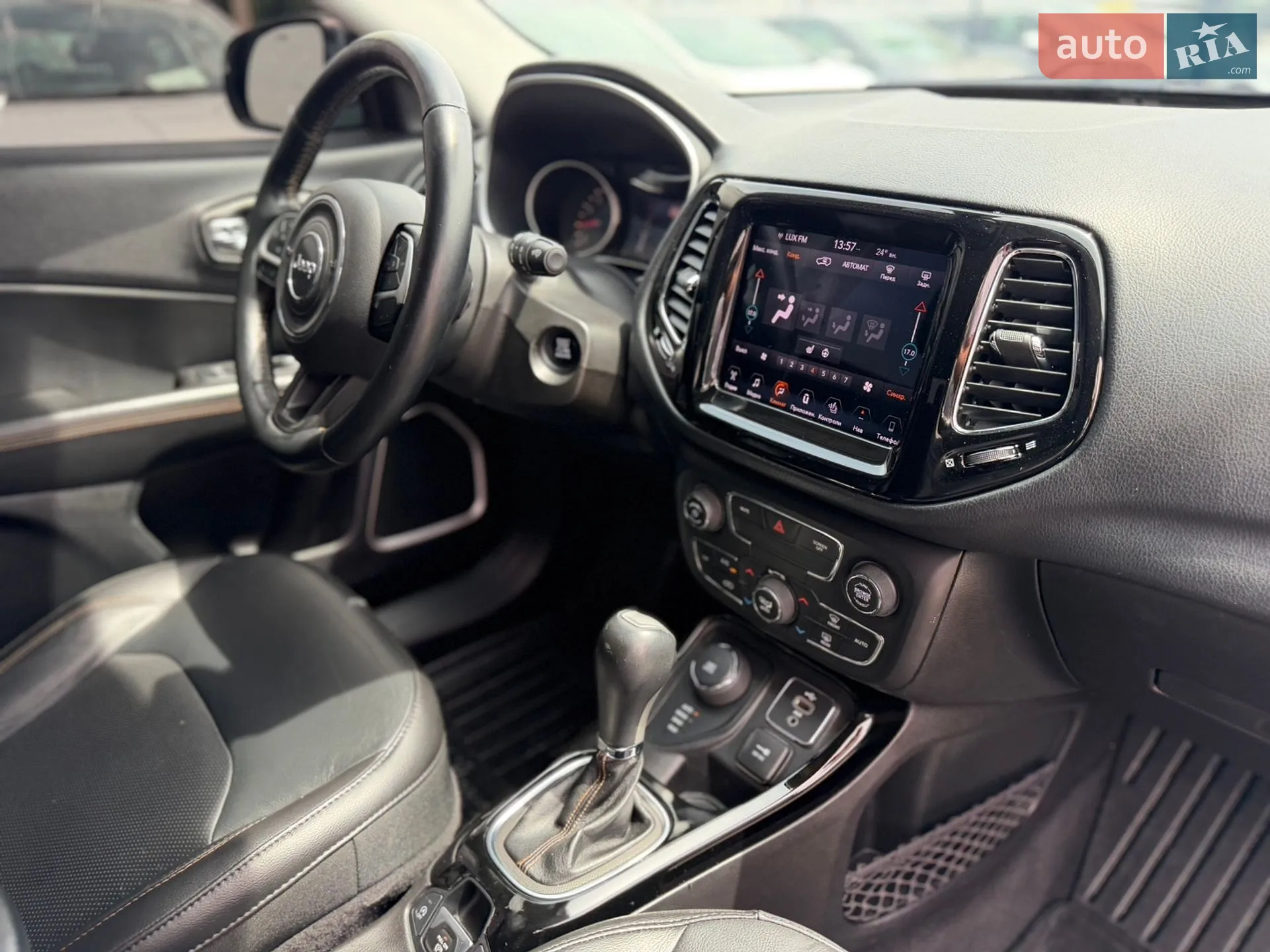 2017 Jeep Compass - мініатюра 33