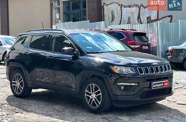 Внедорожник / Кроссовер Jeep Compass 2018 в Киеве