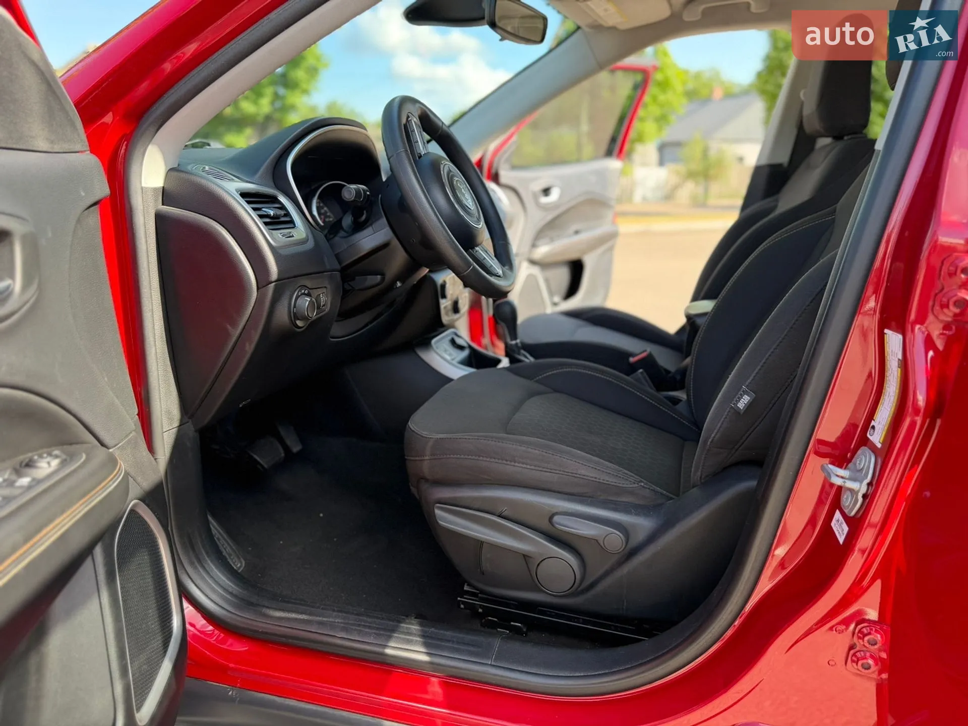 2019 Jeep Compass - мініатюра 33