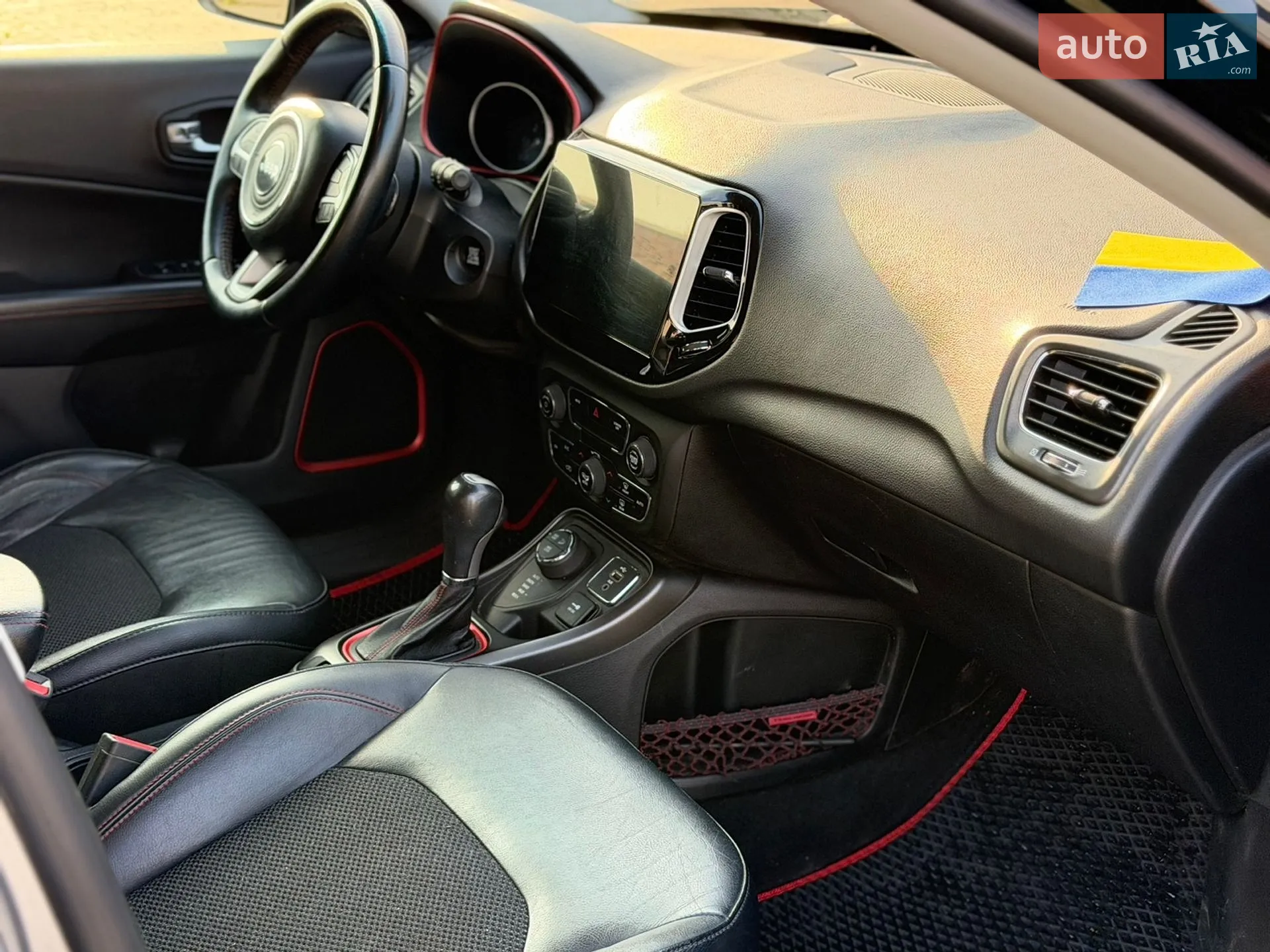 2017 Jeep Compass - мініатюра 23