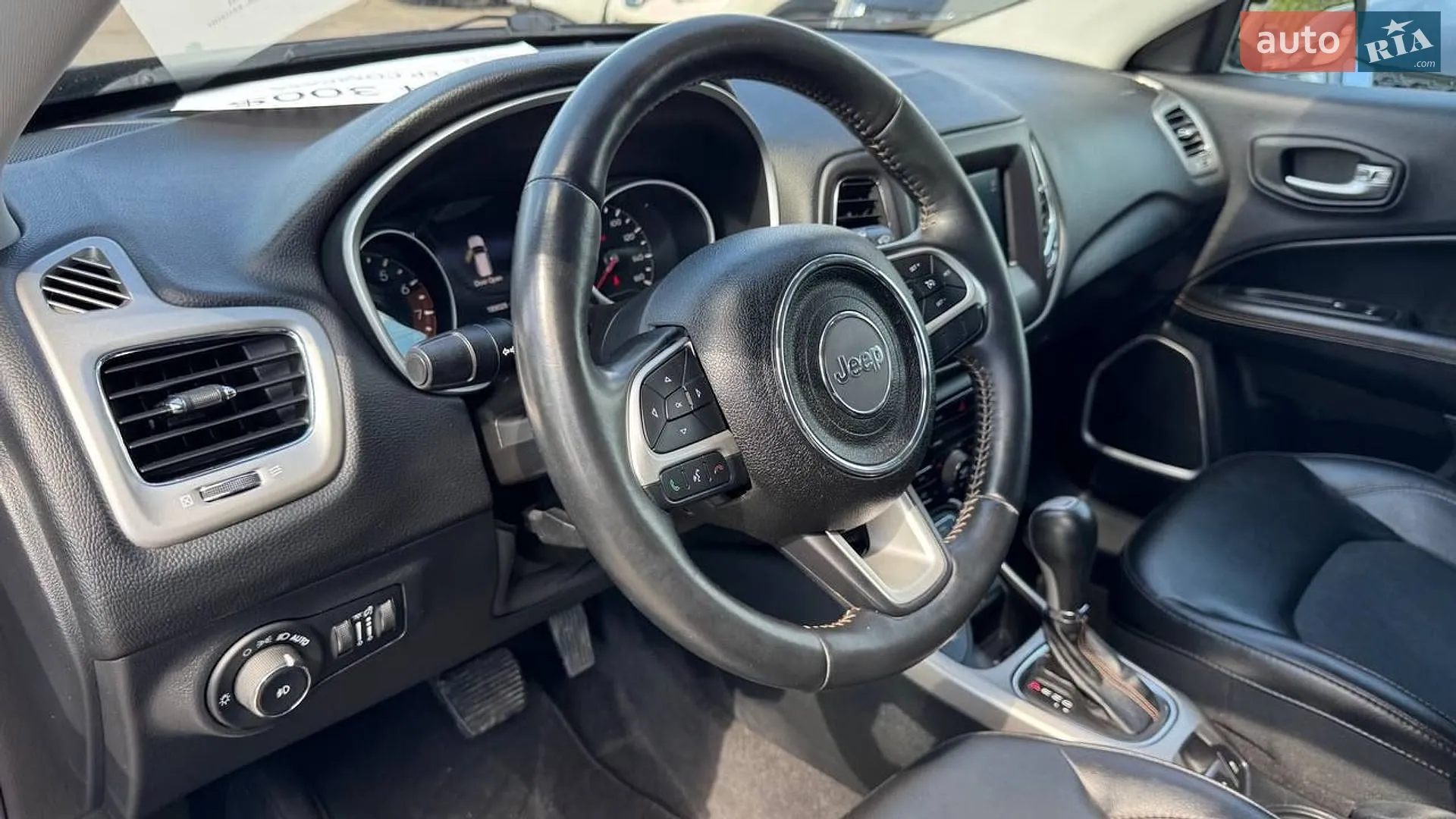 2018 Jeep Compass - мініатюра 27
