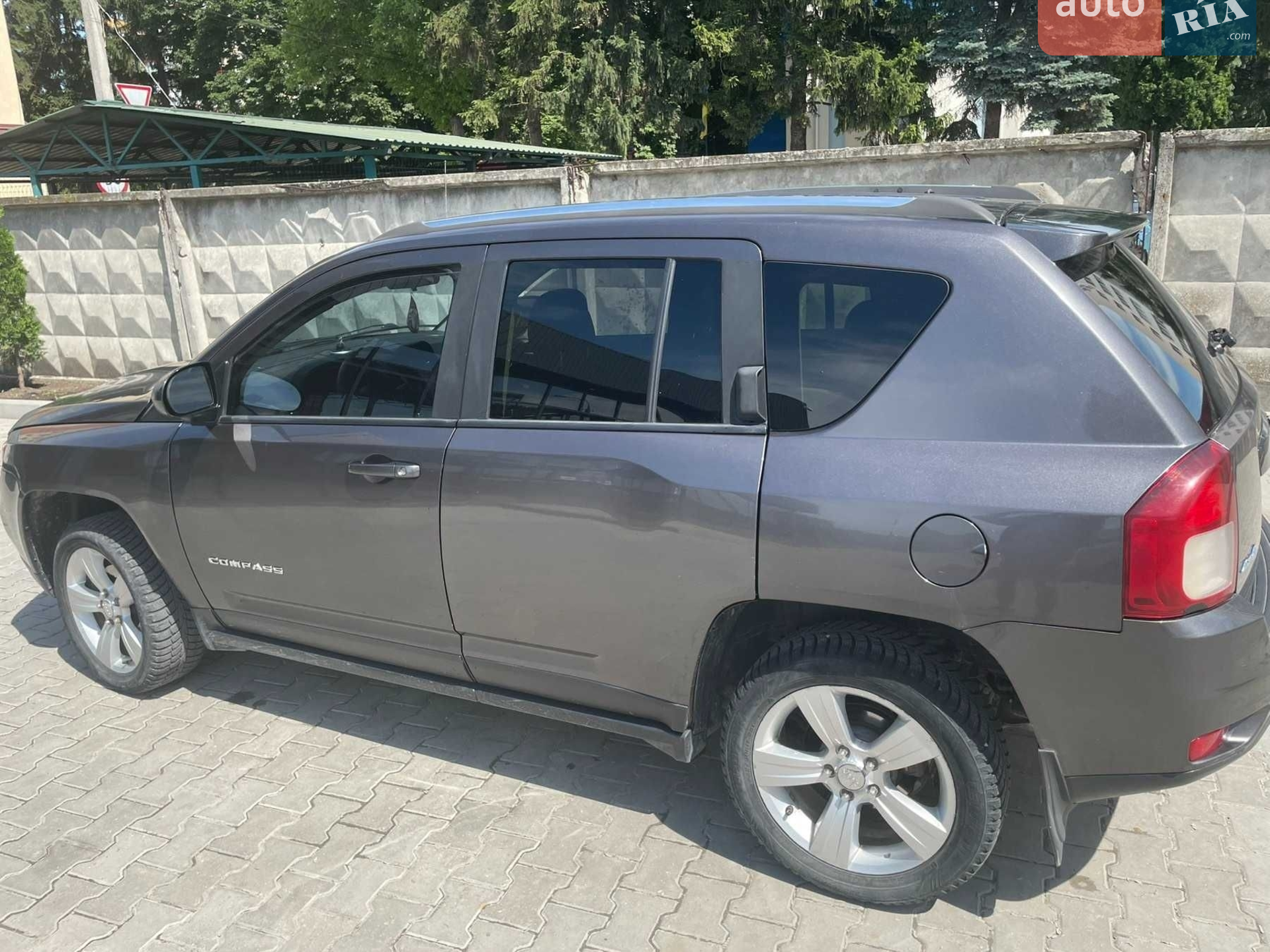 2014 Jeep Compass - мініатюра 2
