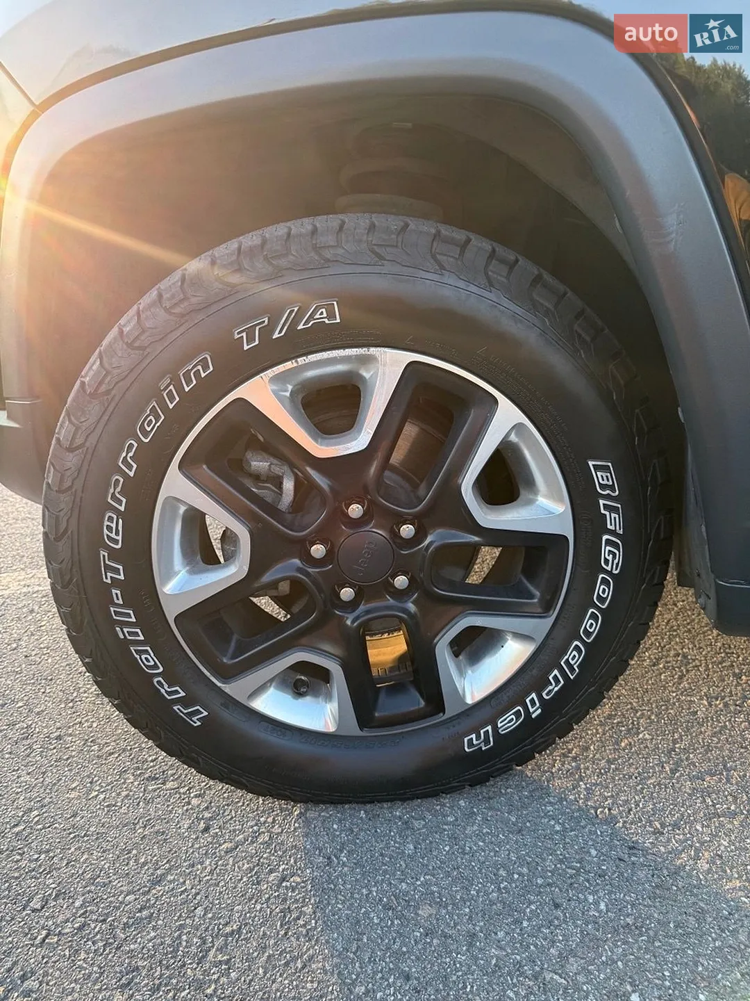 2017 Jeep Compass - мініатюра 25