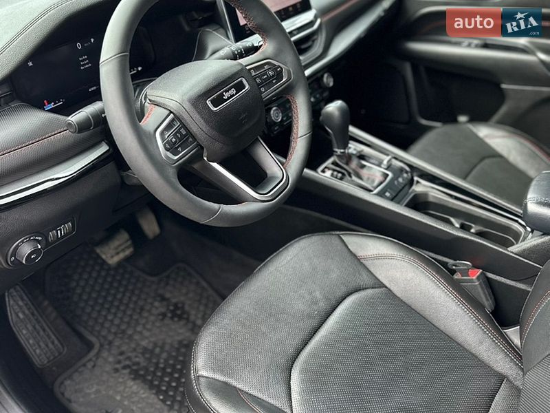 Внедорожник / Кроссовер Jeep Compass 2023 в Ромнах