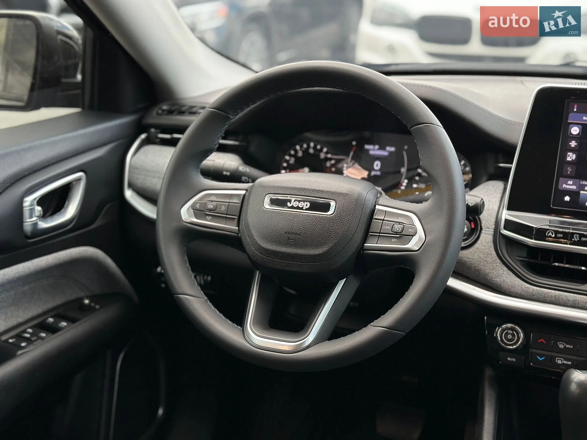 2021 Jeep Compass - мініатюра 12