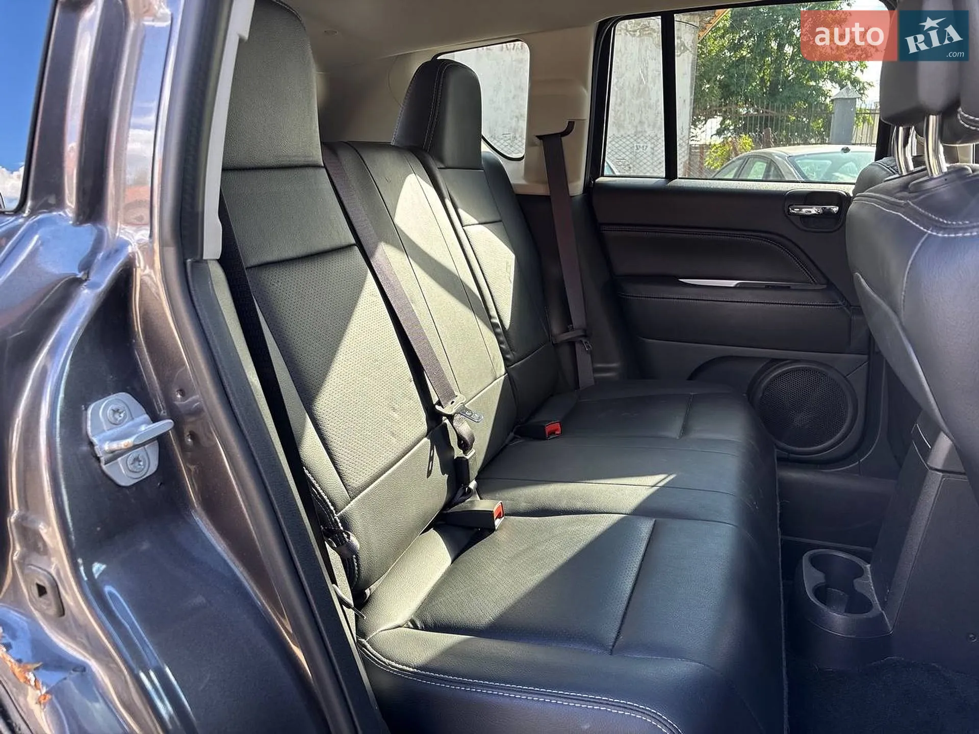 2016 Jeep Compass - мініатюра 34