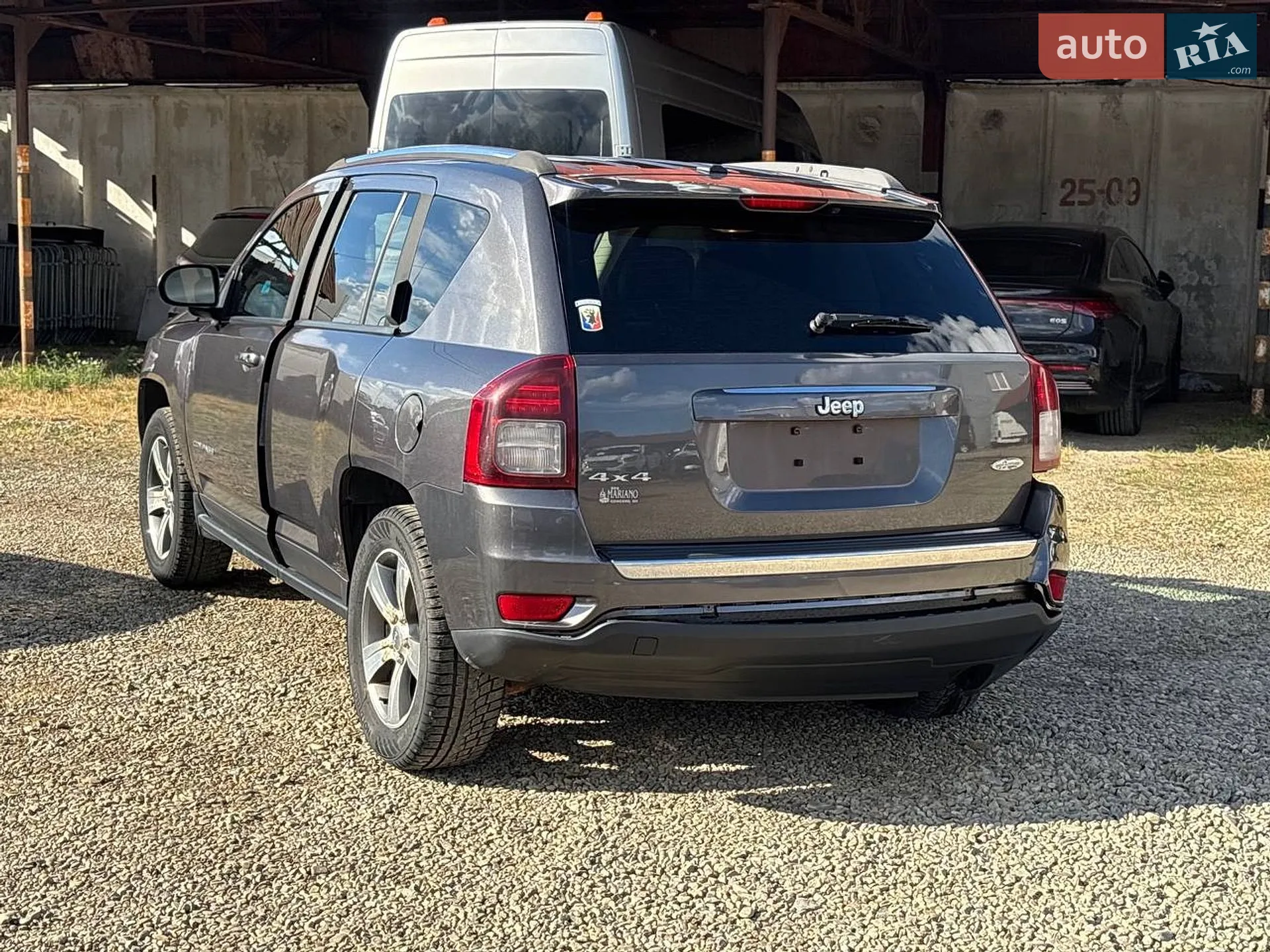 2016 Jeep Compass - мініатюра 4